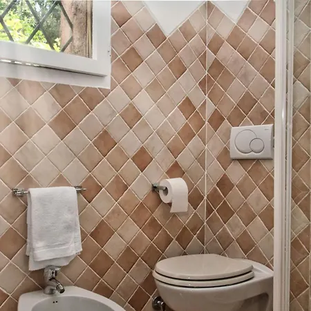 Amazing Two-bedroom House With Sea View In Cala Di Volpe